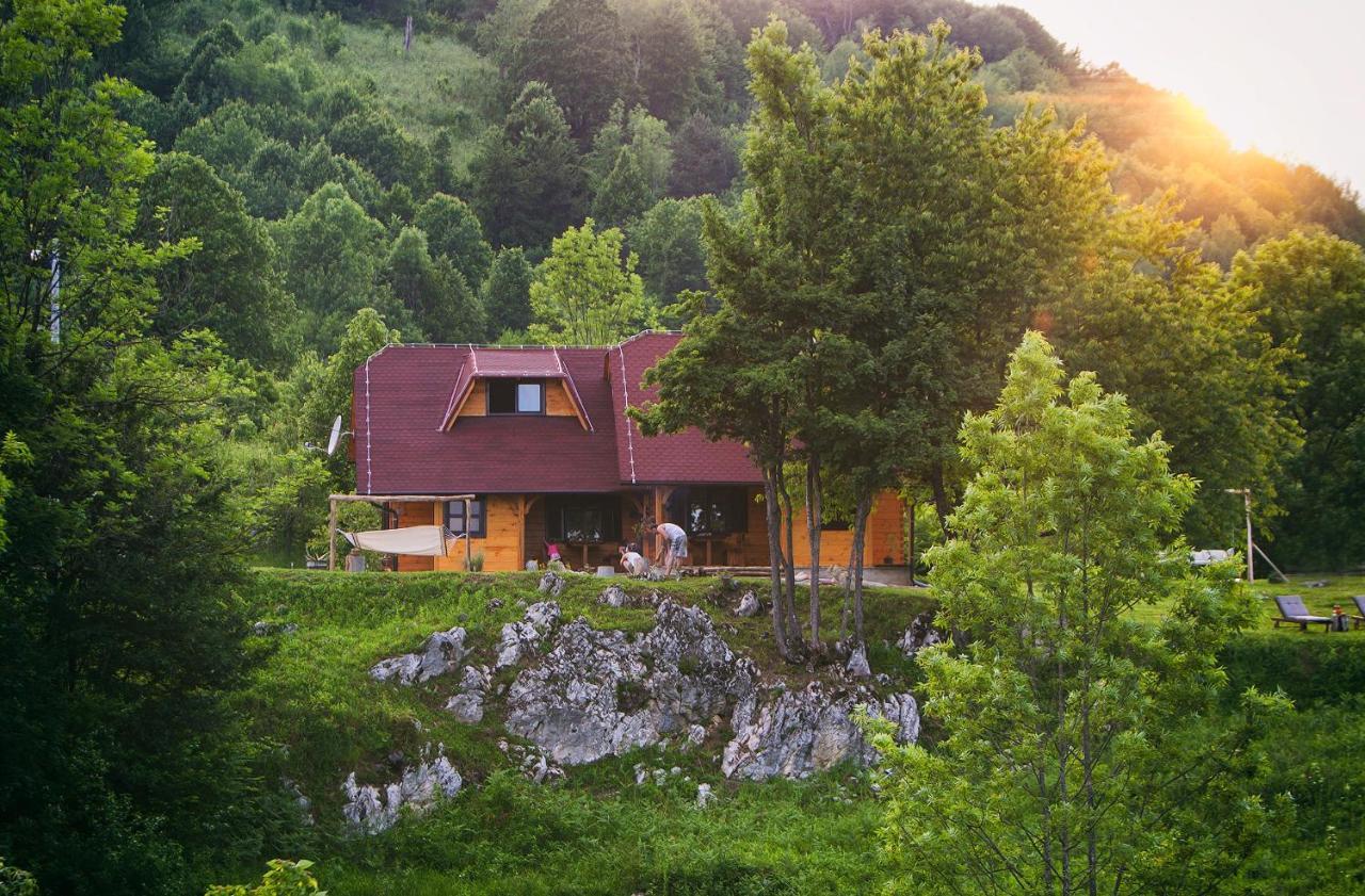Father'S Land Rakovica Kültér fotó